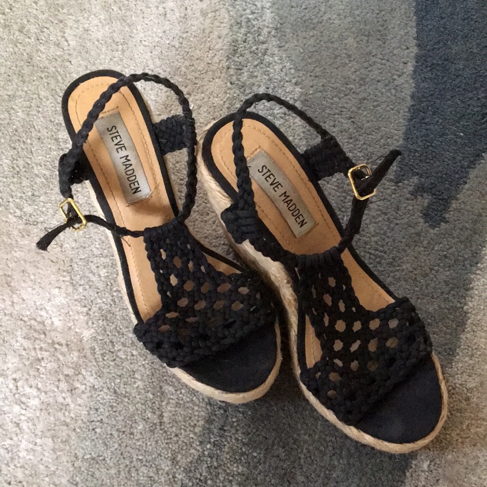 Steve Madden Black Crochet Wedge Espadrille 5.5